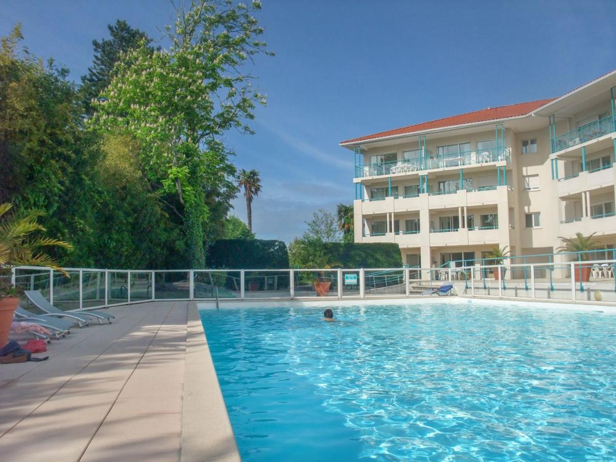 Studio au calme avec piscine, face golf, parking gratuit, tout à pied à 10mn centre ville Ciboure Esterno foto